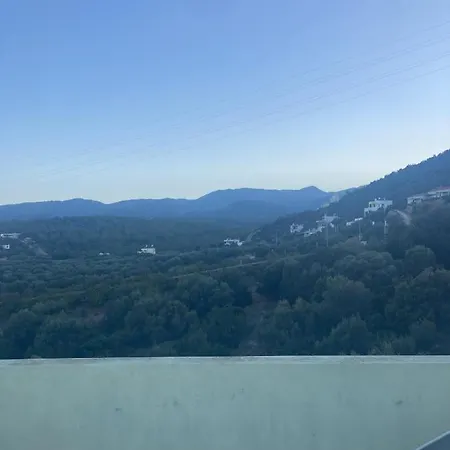 Mirabello ヴィラ *